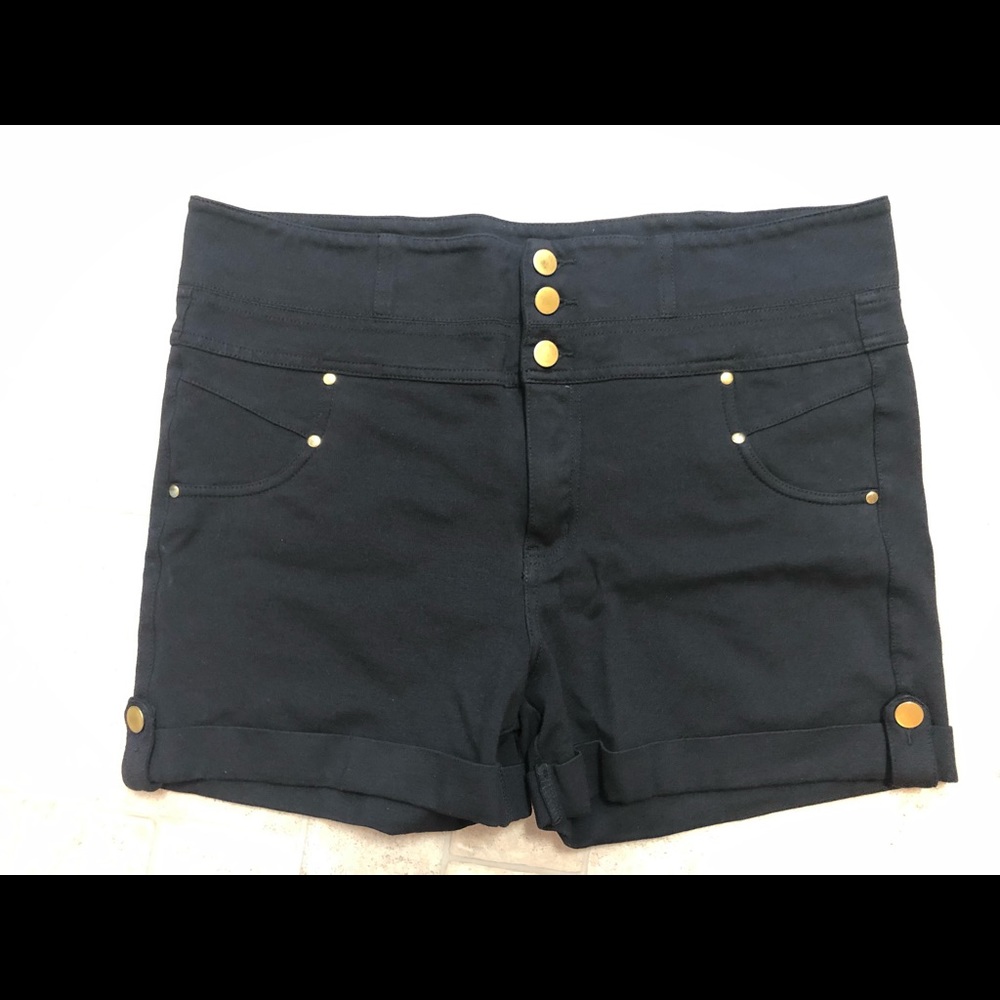 Black Shorts XL